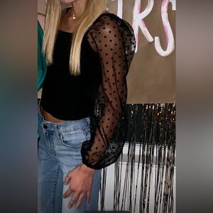 Top with cutie sleeves